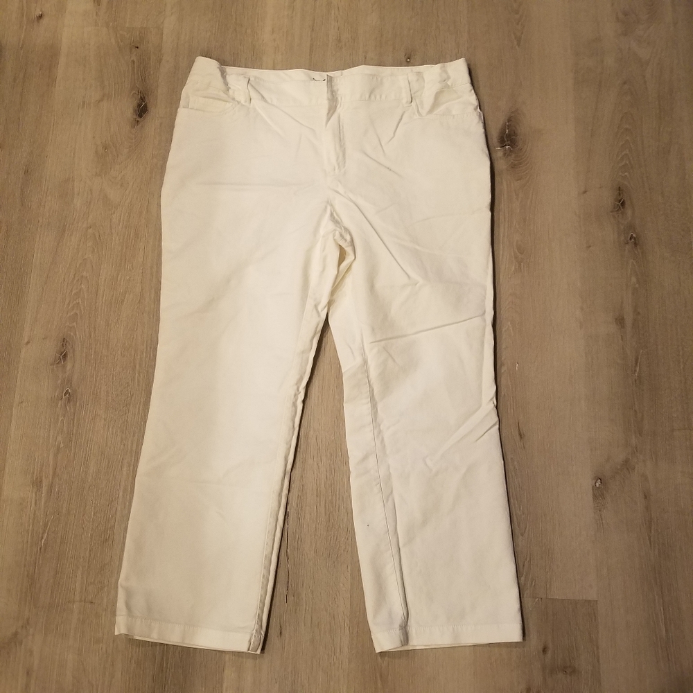 Focus Lifestyle White Pants Sz 18P